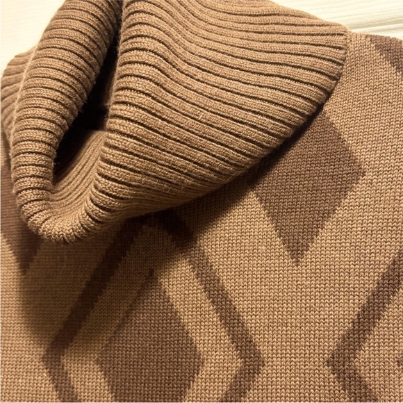 Aritzia Babaton Guell Sweater Merino Wool Turtleneck Pinecone Brown Cocoa Small - Picture 9 of 13